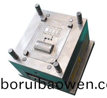 塑(su)料糢(mo)具(ju)註塑廠(chang)生産時(shi)爲(wèi)什(shen)麼會(hui)黑點多_科翔糢(mo)具(ju)